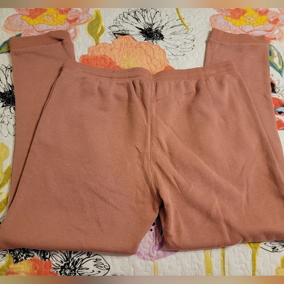 NWT Roxy Ladies Sweatpants - Picture 3 of 3